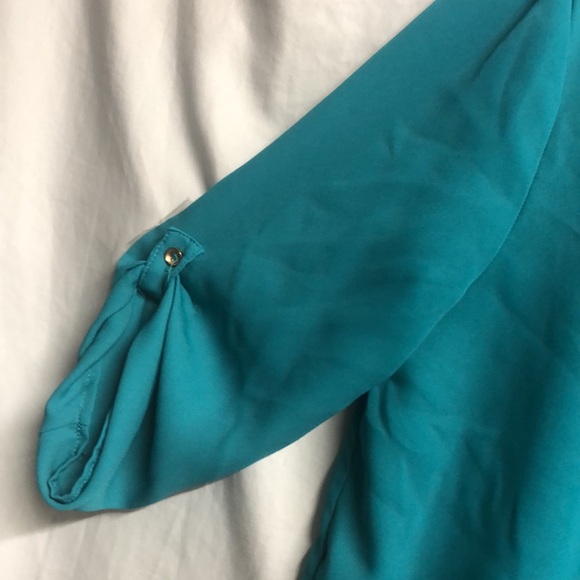 Gorgeous blue v neck blouse with button sleeves small - Picture 4 of 12